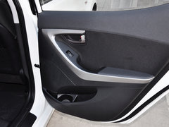2012款 1.6L 手动 时尚型