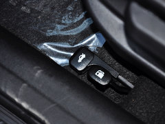 2012款 1.6L 手动 时尚型