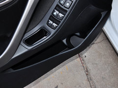 2012款 1.6L 手动 时尚型