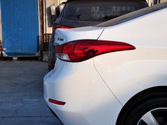 2012款 1.6L 手动 时尚型