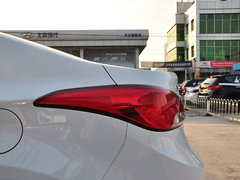 2012款 1.6L 手动 时尚型