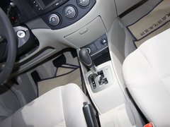 2012款 1.5L 手动 梦幻型