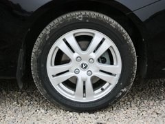 2012款 1.5L 手动 梦幻型