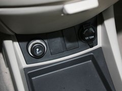 2012款 1.5L 手动 梦幻型