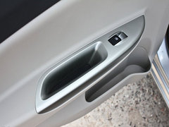 2012款 1.5L 手动 梦幻型