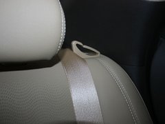 2012款 1.6L 自动 尊贵型