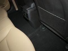 2012款 1.6L 自动 尊贵型