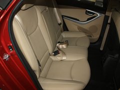 2012款 1.6L 自动 尊贵型