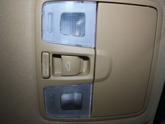 2012款 1.6L 自动 尊贵型