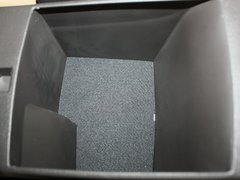 2012款 1.6L 自动 尊贵型