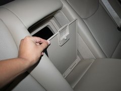 2012款 1.6L 自动 尊贵型