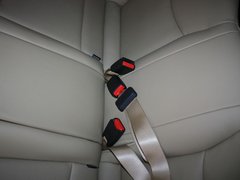 2012款 1.6L 自动 尊贵型