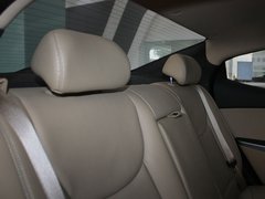 2012款 1.6L 自动 尊贵型