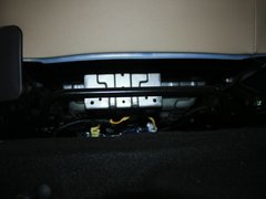2012款 1.6L 自动 尊贵型