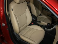 2012款 1.6L 自动 尊贵型