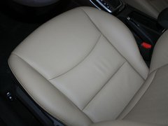 2012款 1.6L 自动 尊贵型