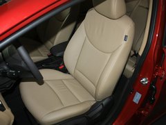 2012款 1.6L 自动 尊贵型