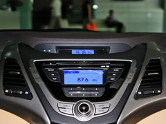 2012款 1.6L 自动 尊贵型