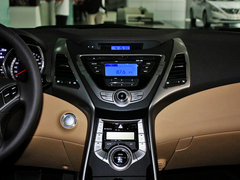 2012款 1.6L 自动 尊贵型