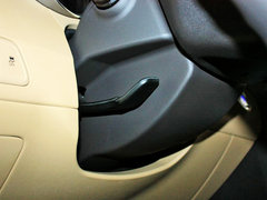 2012款 1.6L 自动 尊贵型