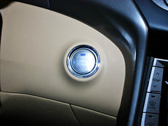 2012款 1.6L 自动 尊贵型