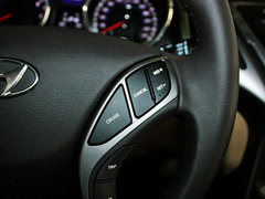 2012款 1.6L 自动 尊贵型