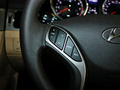 2012款 1.6L 自动 尊贵型