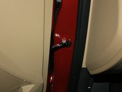 2012款 1.6L 自动 尊贵型