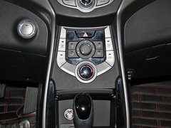 2012款 1.6L 自动 领先型