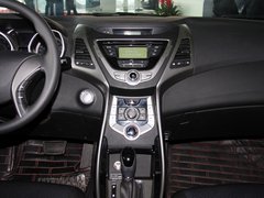 2012款 1.6L 自动 领先型