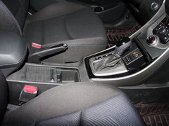 2012款 1.6L 自动 领先型