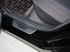 2012款 1.6L 自动 领先型