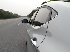 2012款 1.6L 自动 尊贵型