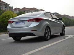 2012款 1.6L 自动 尊贵型