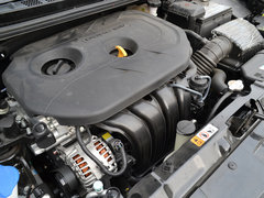 2012款 1.6L 自动 尊贵型