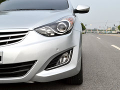 2012款 1.6L 自动 尊贵型
