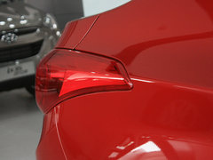 2012款 1.6L 自动 尊贵型
