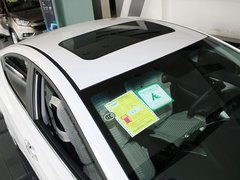 2012款 1.6L 自动 尊贵型