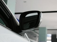 2012款 1.6L 自动 尊贵型