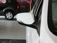 2012款 1.6L 自动 尊贵型