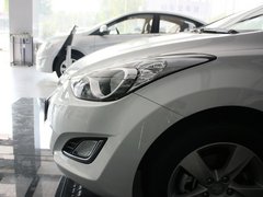 2012款 1.6L 自动 尊贵型