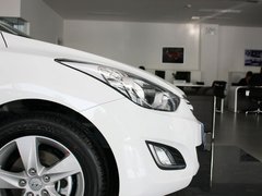 2012款 1.6L 自动 尊贵型