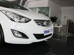 2012款 1.6L 自动 尊贵型