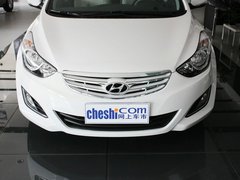 2012款 1.6L 自动 尊贵型
