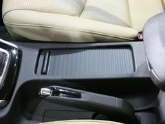 2012款 1.8L 自动 尊贵型