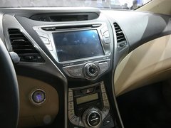 2012款 1.8L 自动 尊贵型