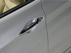 2012款 1.8L 自动 尊贵型
