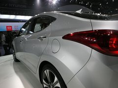 2012款 1.8L 自动 尊贵型