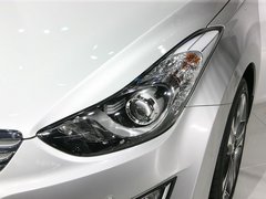 2012款 1.8L 自动 尊贵型