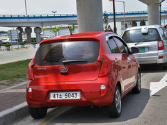 2012款 1.8L 自动 尊贵型